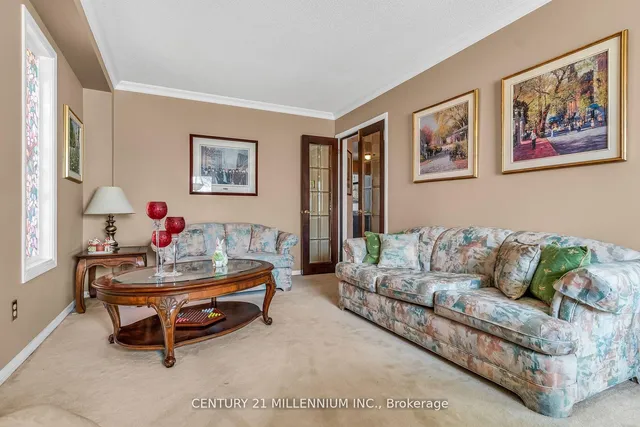 Additional image 9 of 82 Candy Cres