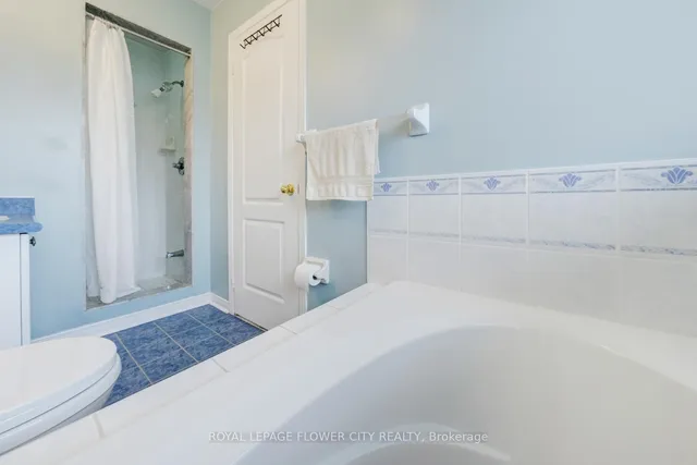 Additional image 49 of 770 Othello Crt Unit 68