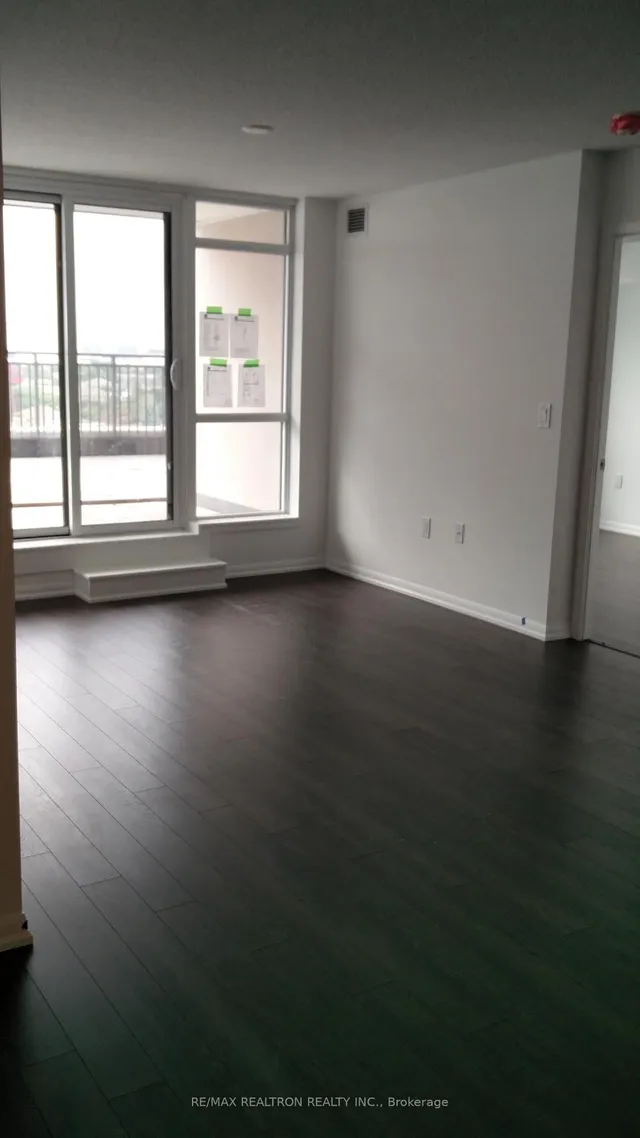 Additional image 18 of 830 Lawrence Ave Unit 917