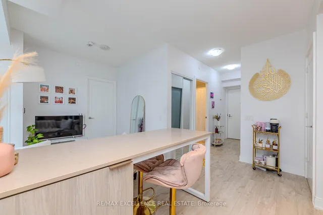 Additional image 18 of 70 Annie Craig Dr Unit 608