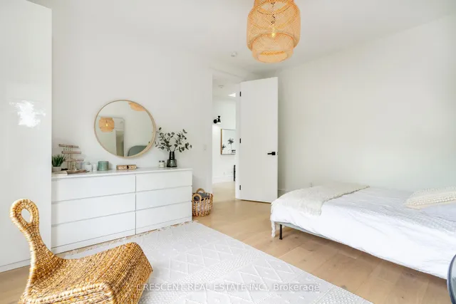 Additional image 37 of 151 Shaver Ave