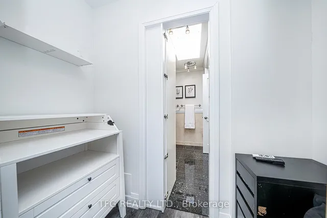 Additional image 33 of 120 Glen Manor Dr Unit 7