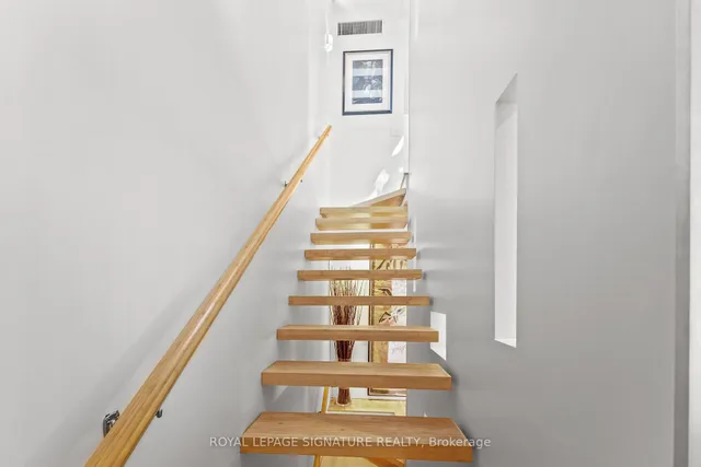 Additional image 17 of 215 Bowood Ave