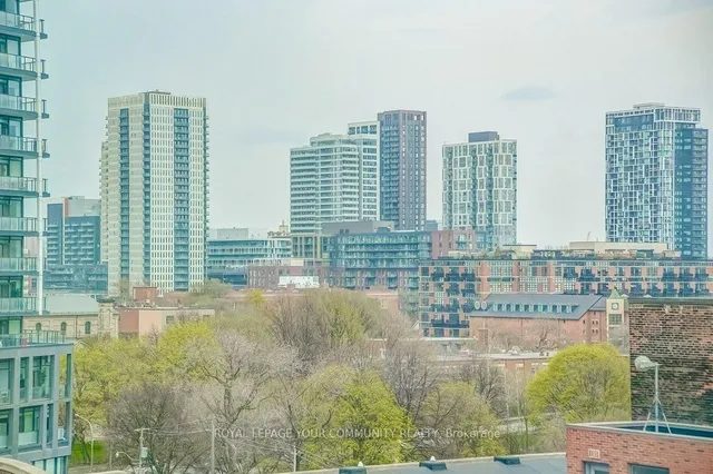 Additional image 23 of 318 King St Unit 907