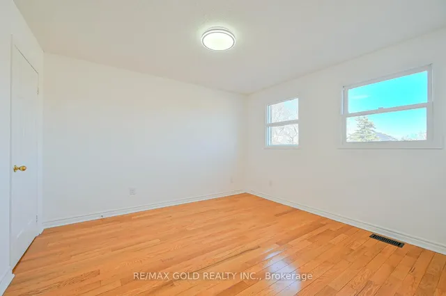 Additional image 35 of 46 Plover Pl