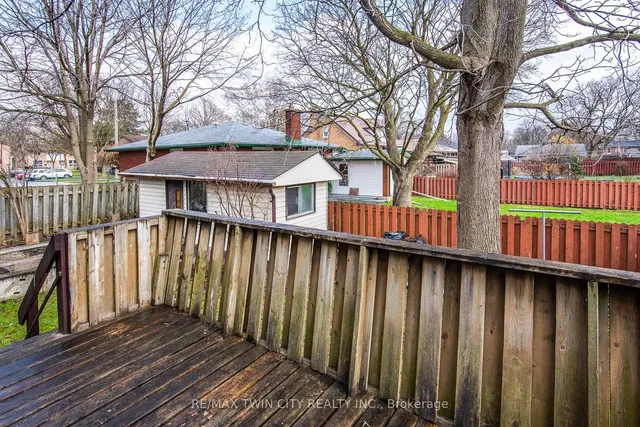 Additional image 23 of 127 Kinzie Ave