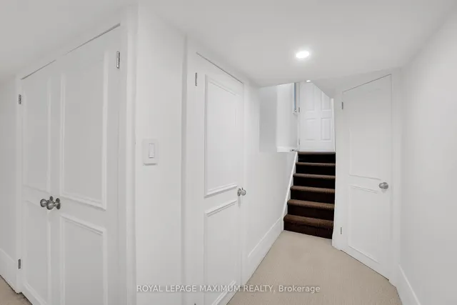 Additional image 27 of 30 Dixon Ave