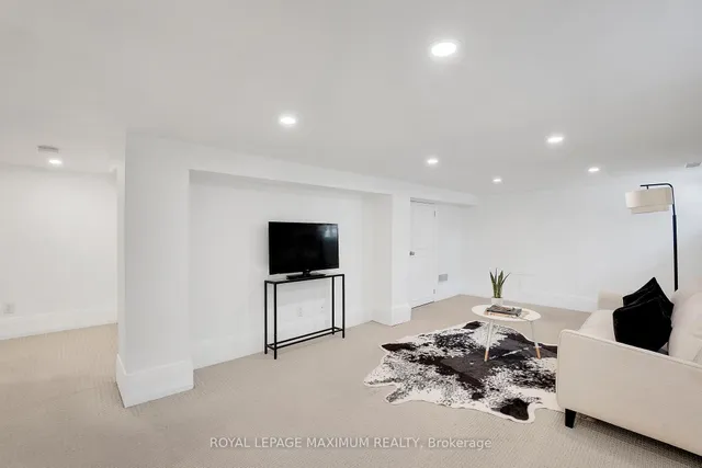 Additional image 29 of 30 Dixon Ave