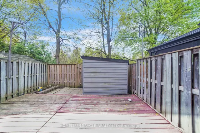 Additional image 33 of 22 Rosset Cres