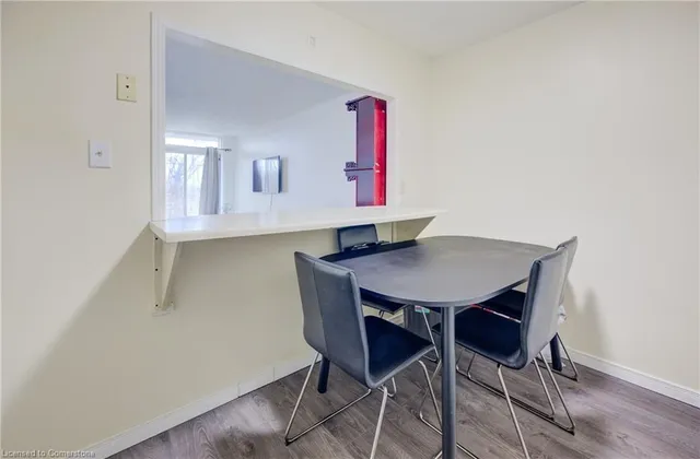 Additional image 13 of 185 Kehl St Unit 103