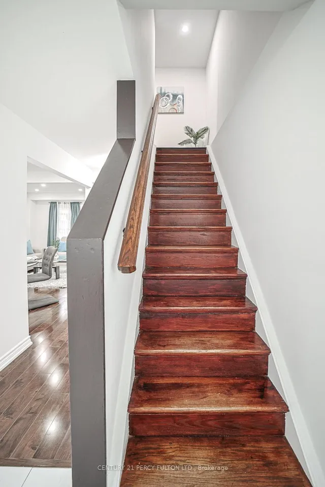 Additional image 40 of 74 Dunthorne Crt