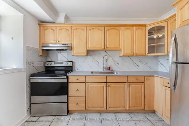 Additional image 18 of 122 Moregate Cres