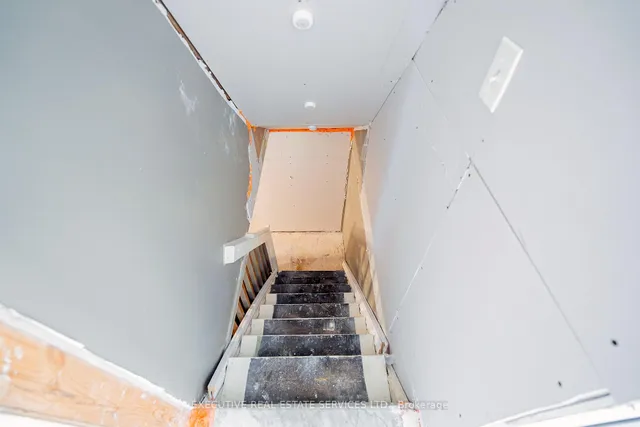 Additional image 29 of 49 Trethewey Dr