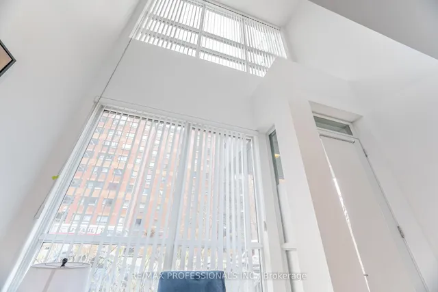 Additional image 9 of 1030 King St Unit 103