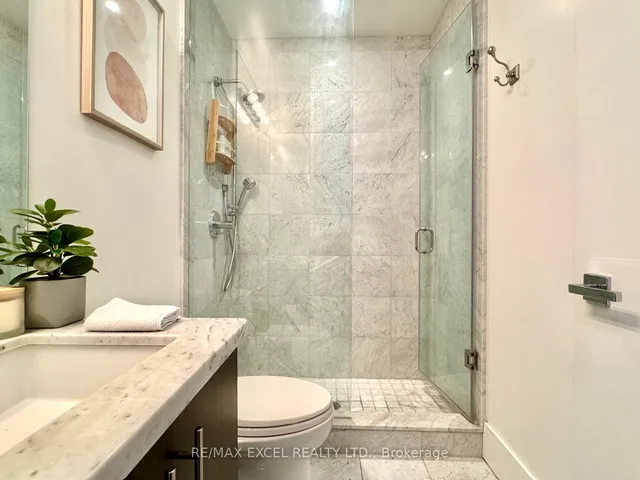Additional image 19 of 29 Queens Quay Unit 528