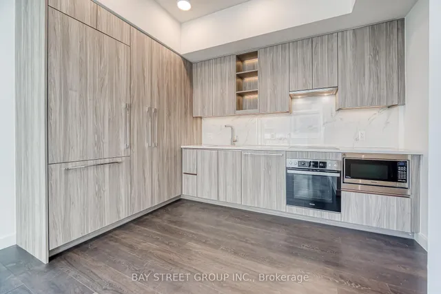 Additional image 12 of 27 McMahon Dr Unit 602