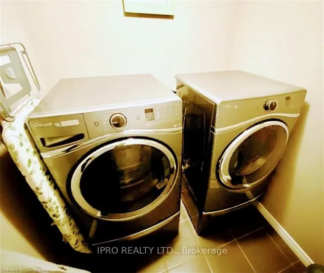 Additional image 32 of 298 Tremaine Cres