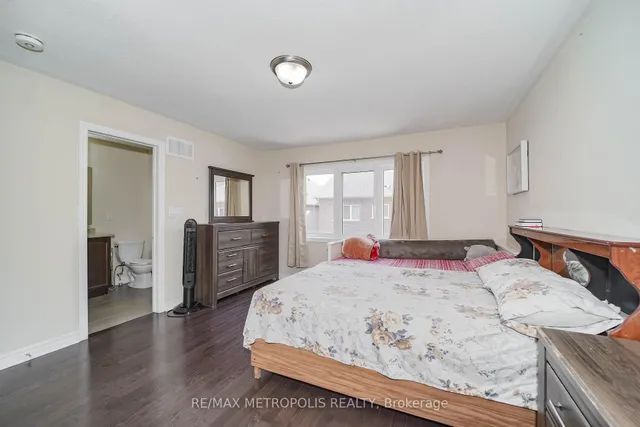 Additional image 27 of 55 Pennycross Cres