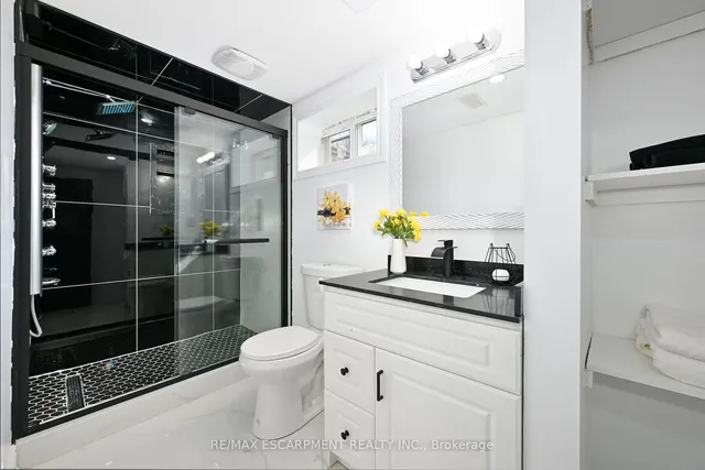 Additional image 40 of 812 Tenth Ave