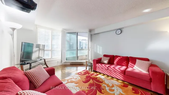 Additional image 5 of 38 Elm St Unit 3003