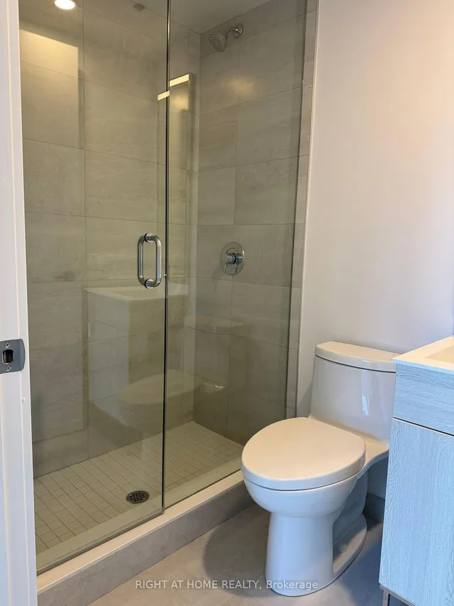 Additional image 26 of 28 Eastern Ave Unit LPH 03