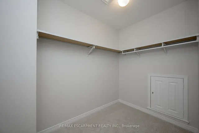 Additional image 31 of 4275 Millcroft Park Dr Unit 10