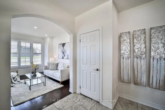 Additional image 4 of 37 Young Dr