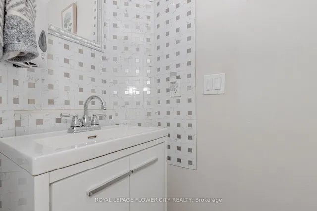 Additional image 22 of 21 Fern Valley Cres