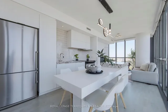 Additional image 9 of 101 Charles St Unit 4010