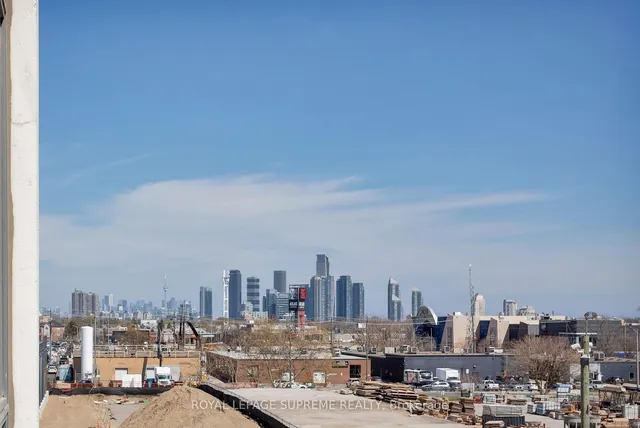 Additional image 20 of 17 Zorra St Unit 306