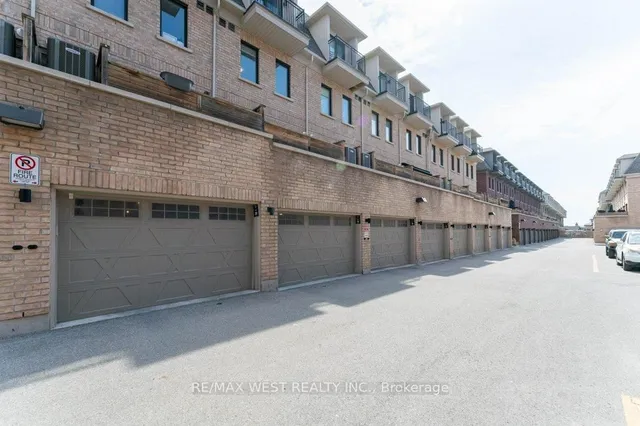 Additional image 41 of 2172 Trafalgar Rd Unit 19