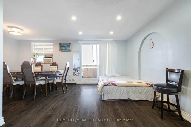 Additional image 11 of 3577 Derry Rd Unit 702