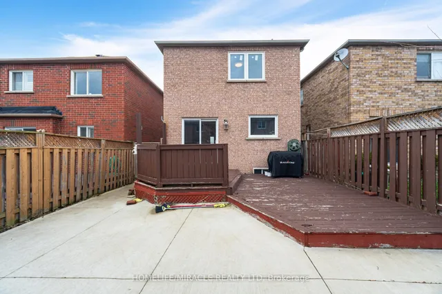 Additional image 37 of 7 Eastview Gate