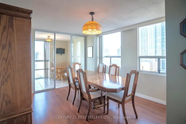 Additional image 7 of 3650 Kaneff Cres Unit 1803