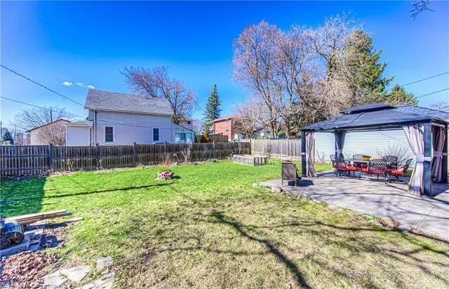 Additional image 32 of 6 Peltz Ave