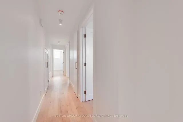 Additional image 36 of 33 Lanark Ave