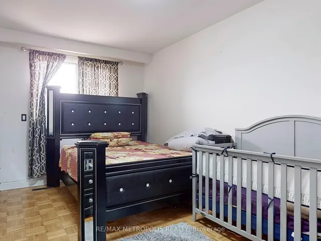 Additional image 16 of 7033 Netherbrae Rd Unit 8