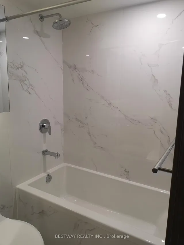 Additional image 12 of 27 McMahon Dr Unit 1505