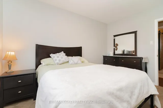 Additional image 32 of 16 Dudley Pl