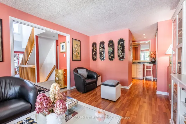 Additional image 9 of 1508 UPPER MIDDLE Rd Unit 6