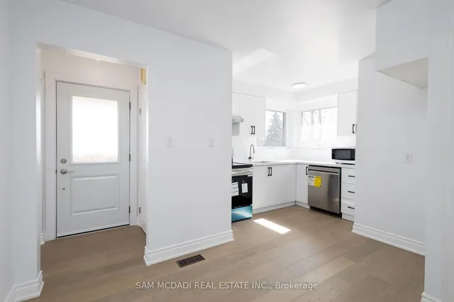 Additional image 9 of 1498 Fisher Ave