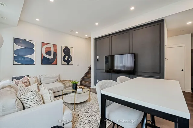 Additional image 7 of 1110 Briar Hill Ave Unit 303