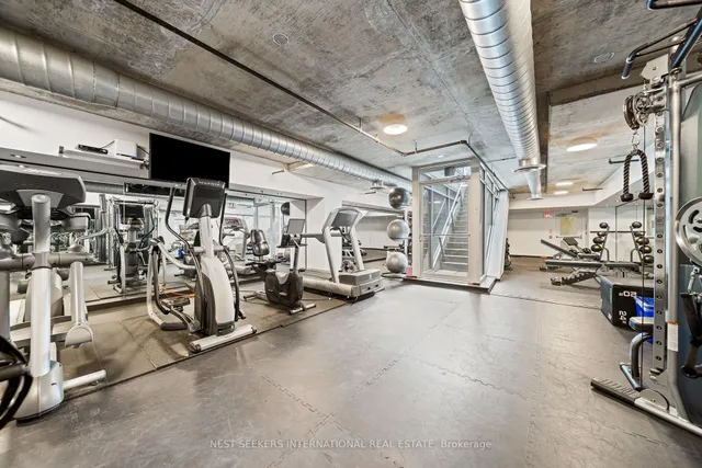 Additional image 23 of 388 Richmond St Unit 919