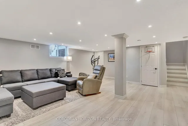 Additional image 41 of 18 Oakdale Crt