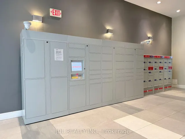 Additional image 16 of 2055 Danforth Ave Unit 301