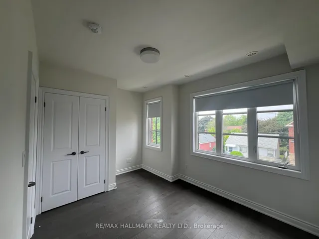 Additional image 29 of 55 Twenty Ninth St