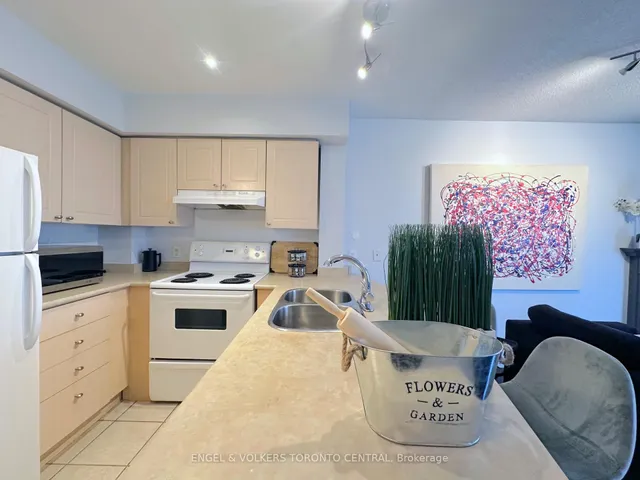 Additional image 7 of 12 Sudbury St Unit 603