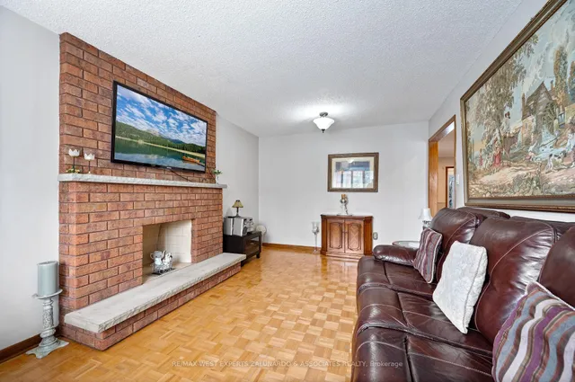 Additional image 12 of 157 Sunforest Dr