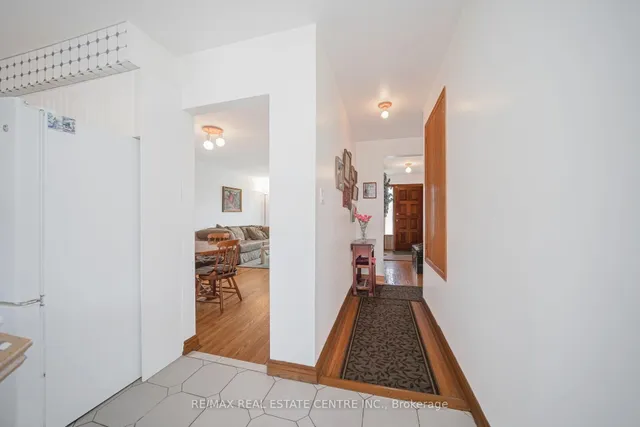 Additional image 20 of 140 Vodden St