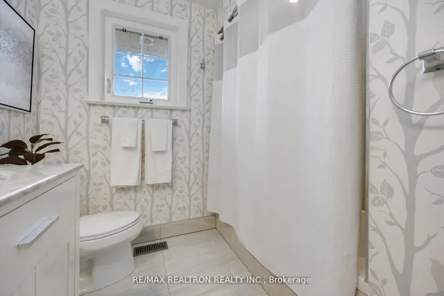 Additional image 27 of 16 Aylesbury Rd